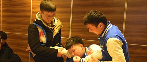 合作共贏