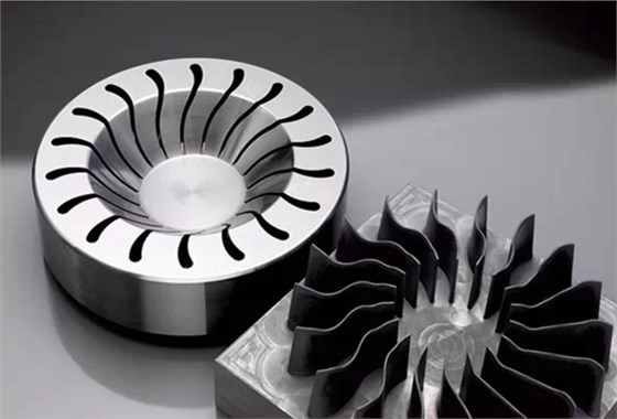 石墨電極