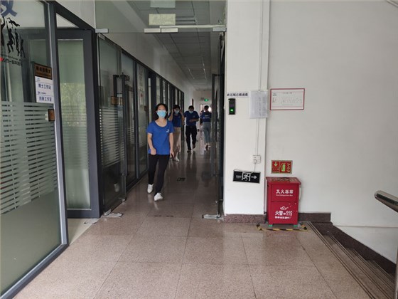 遇到突發(fā)狀況緊急求救